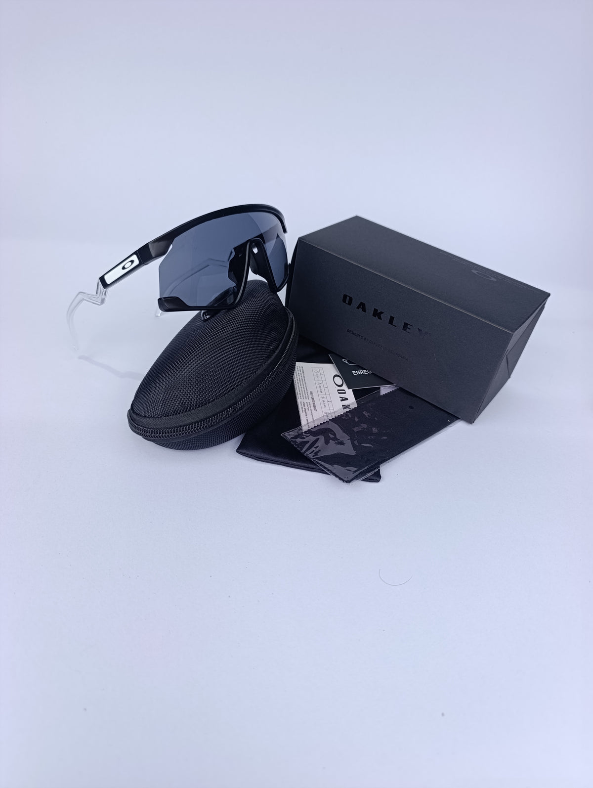 BTRX  (Protección UV 400 y Polarizado)